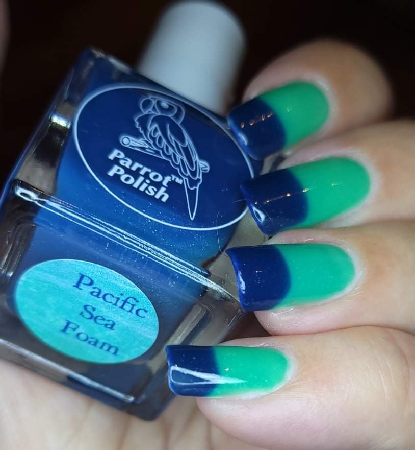 What color nail polish should I wear with a green dress? - Quora