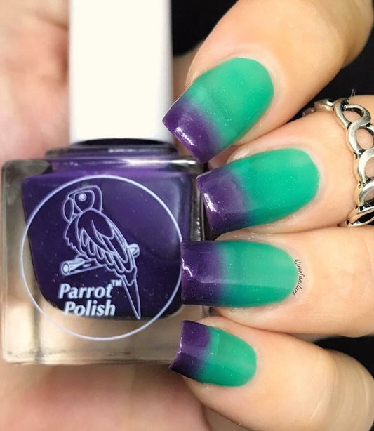 Purple Gum Paste Thermal Nail Polish - Purple/Green